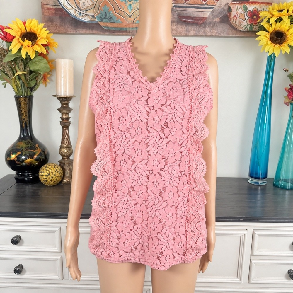 Pink Floral Lace Sleeveless Tunic Top Coquette Romantic Cottagecore Scallop Trim